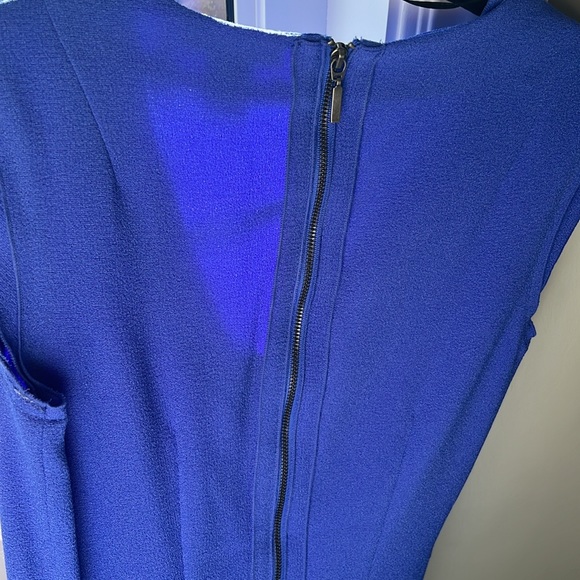 H&M size 4 v neck dress - Picture 6 of 8
